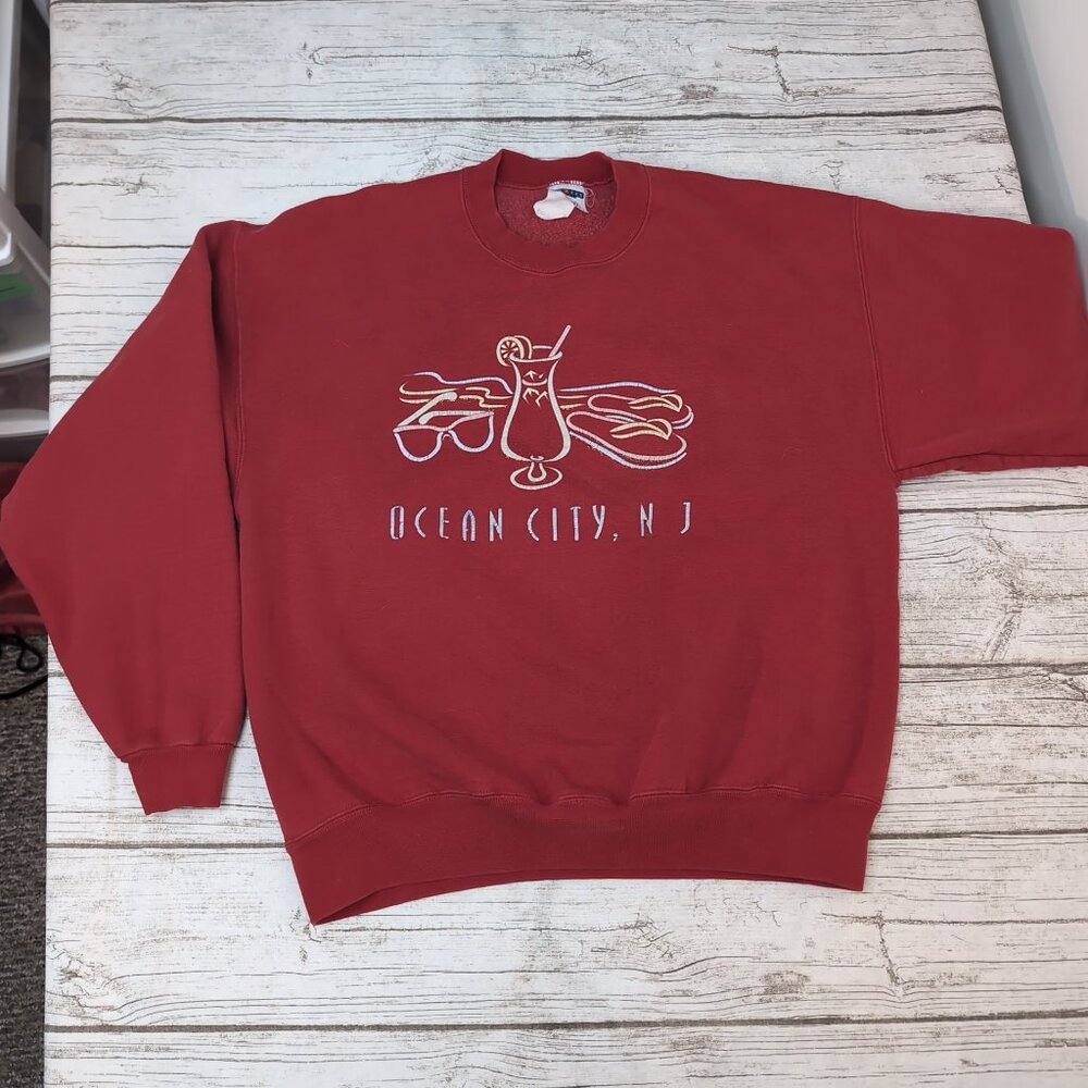 Jerzees Sweatshirt Red Ocean City NJ Graphic Pullover Vintage Style – Unisex L